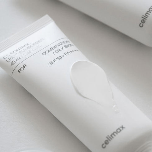 Oil Control Light Sunscreen, 40ml - WowSkin Romania